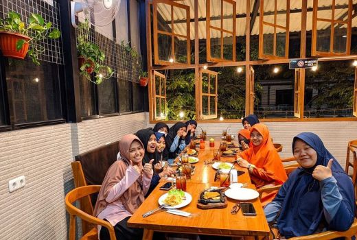 Ini 3 Rekomendasi Kafe Enak Buat Nongkrong dan Nugas Dekat UIN Surakarta - GenPI.co JATENG