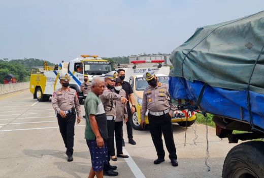 Polda Jateng Dalami Kasus Kecelakaan Maut di Tol Semarang-Batang, Cari Tersangka? - GenPI.co JATENG