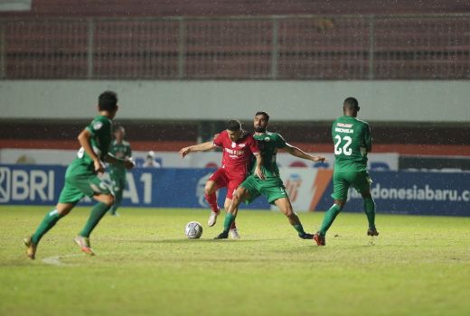 Persis Solo Dibungkam PSS Sleman, Ini Penjelasan Rasiman - GenPI.co JATENG