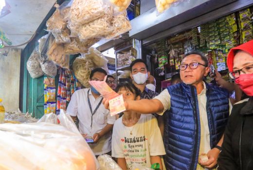 Zulhas Kaget, Minyakita Dijual Rp 17.000/Botol di Solo - GenPI.co JATENG