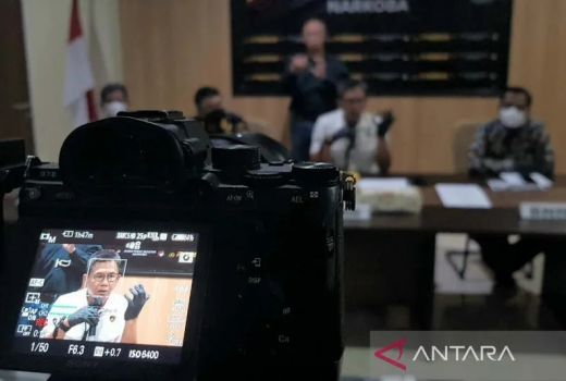 Penyelundupan 3,5 Kg Sabu-Sabu Tujuan Jatim Digagalkan di Pelabuhan Tanjung Emas, Begini Modusnya - GenPI.co JATENG