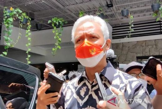 Dukung Penggunaaan Mobil Listrik, Ganjar: Kami Siapkan Tahun 2023 - GenPI.co JATENG