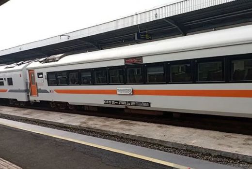 Warga Purwokerto happy, Tiket Kereta Api Cuma Rp 15 Ribu - GenPI.co JATENG