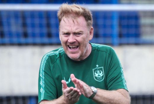 Ian Andrew Gillan Jadi Pelatih Sementara PSIS Semarang - GenPI.co JATENG