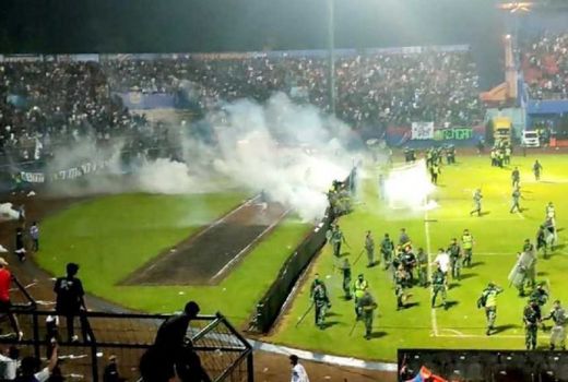 Pernah Jadi Bagian Arema FC, Carlos Fortes Sampaikan Pesan Mendalam Korban Tragedi Kanjuruhan - GenPI.co JATENG