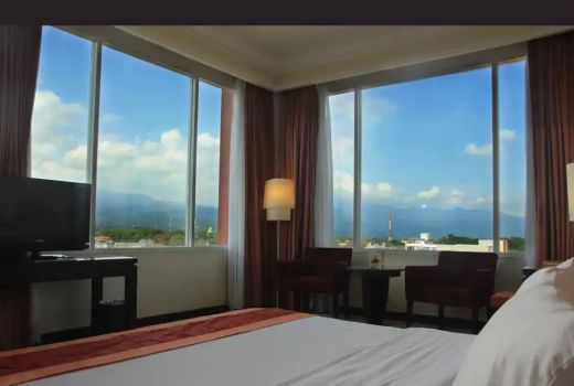 5 Rekomendasi Hotel di Salatiga, Udara Sejuk dan Tarif Promo Murah - GenPI.co JATENG