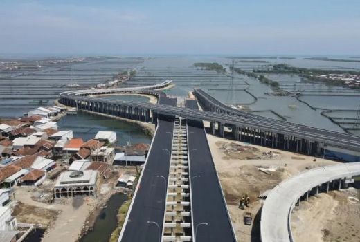 Terkendala Pembebasan Lahan Tol Semarang-Demak, Ganjar Bentuk Tim Khusus - GenPI.co JATENG