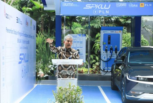 BRI dan PLN Resmikan SPKLU di Jakarta demi Kurangi Emisi Karbon - GenPI.co JATENG