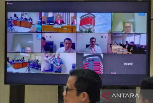 KPK Periksa Pengusaha Cantik Ini Terkait Kasus Jual Beli Jabatan Bupati Pemalang, Kok Bisa? - GenPI.co JATENG