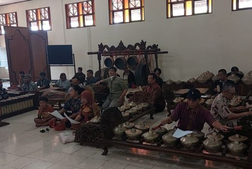 Iringi Ngunduh Mantu Pernikahan Kaesang-Erina Gudono, Karawitan ISI Solo Siapkan Ini - GenPI.co JATENG