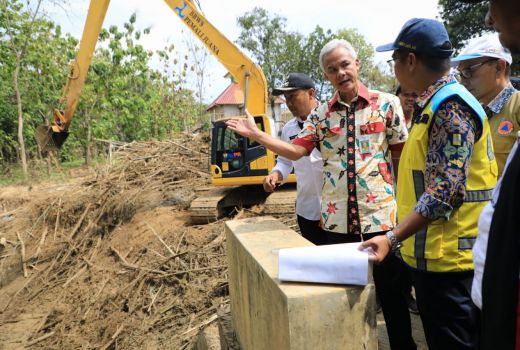 Antisipasi Banjir, Ganjar Minta Hulu Pegunungan Kendeng Direboisasi - GenPI.co JATENG