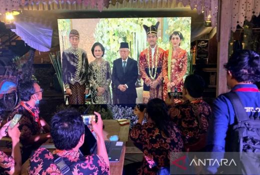 Sesi Malam Ngunduh Mantu Nikahan Kaesang-Erina di Solo Dibanjiri Tokoh Nasional, Ada Megawati dan SBY - GenPI.co JATENG