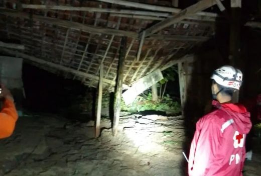 Banjir Terjang 6 Desa di Grobogan, Puluhan Rumah Rusak - GenPI.co JATENG