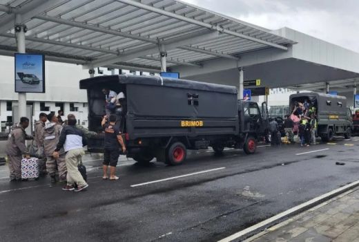 Cuaca Buruk, Penerbangan di Bandara Ahmad Yani Semarang Terlambat - GenPI.co JATENG