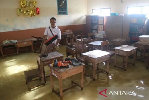 Banjir di Kudus Meluas, Sekolah Boleh Gelar Pembelajaran Daring - GenPI.co JATENG