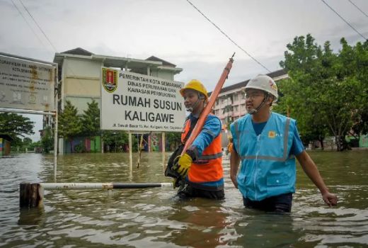 Ini Tips Waspada Bahaya Listrik Saat Banjir - GenPI.co JATENG
