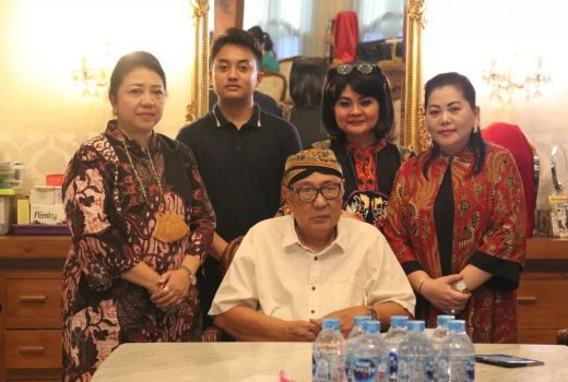 Akhirnya! 2 Kubu di Keraton Solo Bertemu Setelah Belasan Tahun, Konflik Rampung? - GenPI.co JATENG