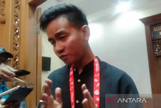 Gibran Bolehkan Lepas Masker di Balai Kota Solo - GenPI.co JATENG