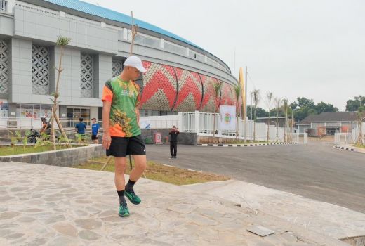 Cek Renovasi Kompleks Stadion Jatidiri, Ganjar Dibikin Berang, Ini Penyebabnya - GenPI.co JATENG
