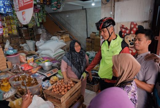 Blusukan Cek Harga Beras dan Minyak Goreng, Ganjar: Minyakita Tidak Ada! - GenPI.co JATENG