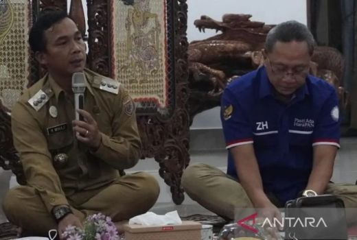 Mantan Bupati Wihaji Diisukan Duet Bareng Kaesang di Pemilu Batang, Serius Nih? - GenPI.co JATENG