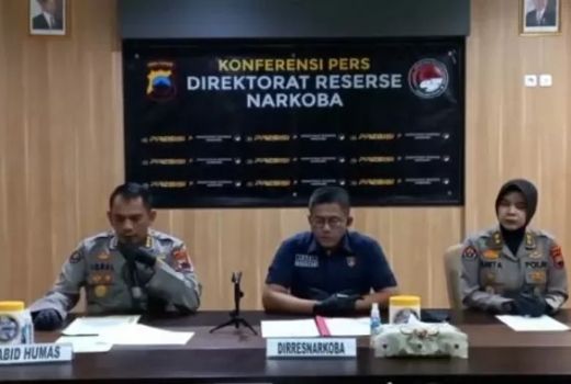 Kronologi Anggota Polda Jateng yang Rusak Mobil Sendiri, Begini Ceritanya - GenPI.co JATENG