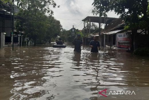 Ternyata! Ini Penyebab Banjir di Solo, Tak Terkait Pembukaan Pintu Air Waduk Gajah Mungkur - GenPI.co JATENG