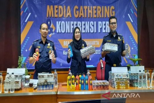 Mantap! Bea Cukai Surakarta Amankan 575.120 Batang Rokok Ilegal, Negara Rugi Rp 1,6 Miliar - GenPI.co JATENG