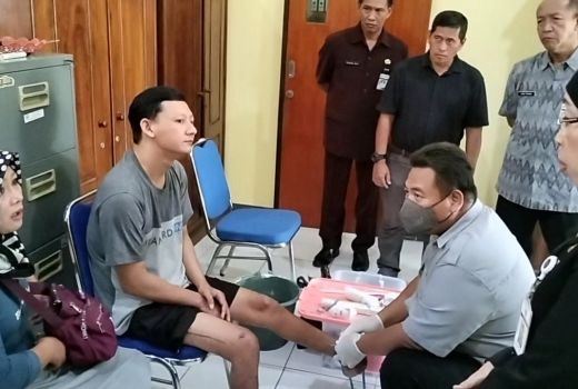 Alhamdulillah, 213 Warga Batang Dapat Bantuan dari Kemensos - GenPI.co JATENG
