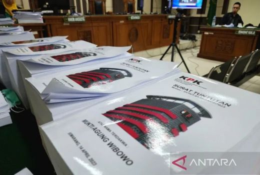 Wow! Terima Suap dan Gratifikasi, Bupati Pemalang Nonaktif Dituntut 8,5 Tahun Penjara - GenPI.co JATENG