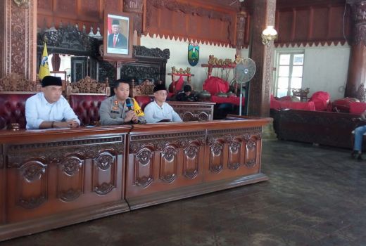 Bikin Malu! Viral Video Karyawati Pabrik dan WNA di Jepara Pesta Miras - GenPI.co JATENG
