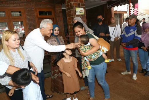 Ganjar Gelar Open House di Tawangmangu, Tamu Ada dari Aceh hingga Papua - GenPI.co JATENG
