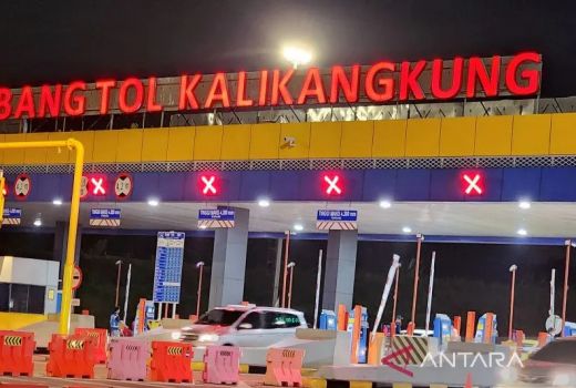 35.332 Kendaraan Lintasi Gerbang Tol Kalikangkung ke Jakarta - GenPI.co JATENG