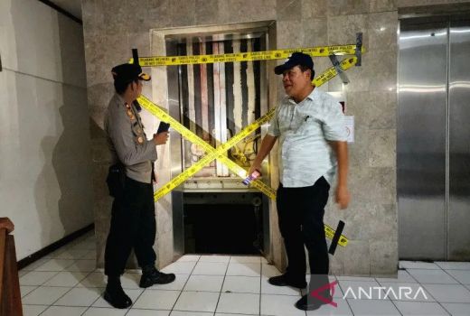Teknisi Tewas di Terjepit Lift di Kantor Gubernur Jawa Tengah, Ada Unsur Kelalaian - GenPI.co JATENG