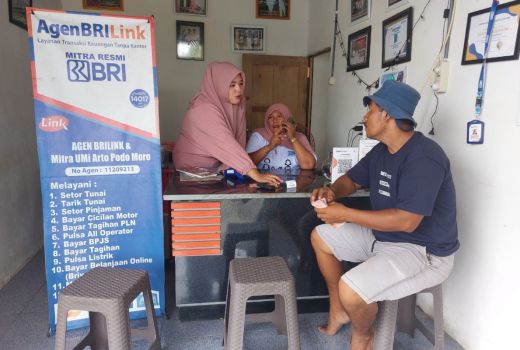 BRI Terapkan Strategi Hybrid Bank, Jumlah AgenBRILink Naik Drastis - GenPI.co JATENG