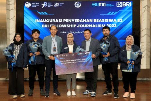 45 Jurnalis Resmi Sandang Gelar S2 Lewat Inagurasi BRI Fellowship Journalism 2023 - GenPI.co JATENG