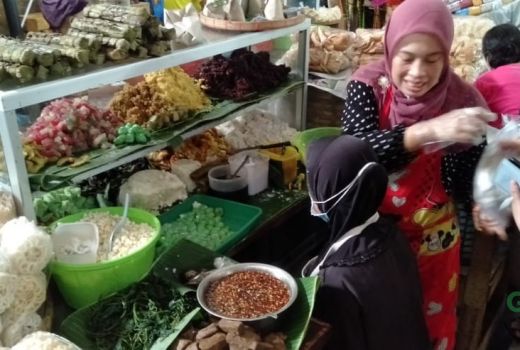 5 Rekomendasi Kuliner Legendaris di Pasar Gede Solo yang Wajib Dicoba - GenPI.co JATENG