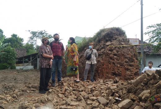 Tembok Bekas Keraton Kartasura Dirusak, Keraton Solo Ngaku Kecewa - GenPI.co JATENG