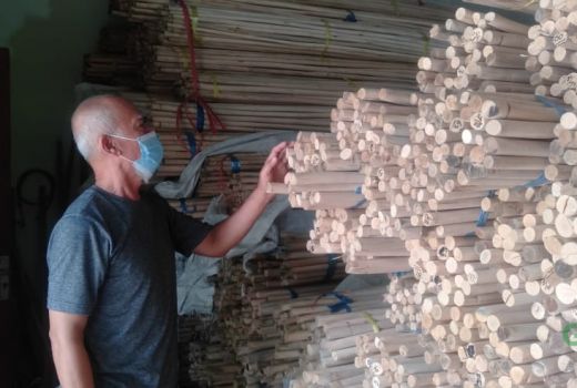 Wow! WFH Bikin Penjualan Mebel Rotan di Trangsan Melejit - GenPI.co JATENG