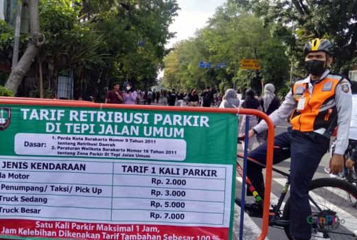 Dishub Kota Solo Perketat Pengawasan Tarif Parkir CFD - GenPI.co JATENG