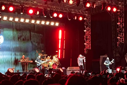 Meriah! Konser di Solo, Dream Theater Bawakan 10 Lagu 2 Jam Nonstop - GenPI.co JATENG