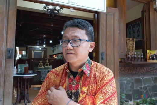 Pengusaha Batik Gunawan Setyawan Bertahan saat Pandemi, Omzet Rp 1,5 Juta Sehari - GenPI.co JATENG