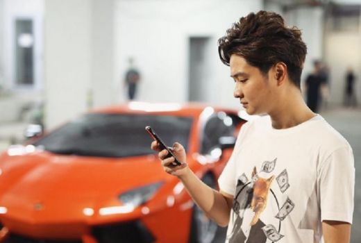 Melvin Lebih Suka Ferrarri, Ini Alasannya... - GenPI.co JATIM
