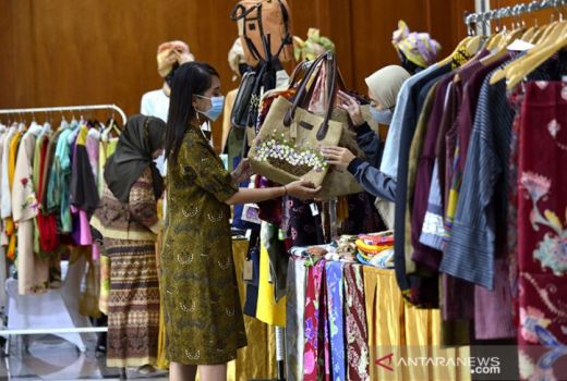 Berbahagialah UMKM, Bank Syariah Dukung Penuh Industri Halal - GenPI.co JATIM