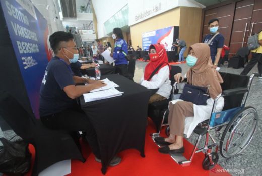 Sentra Vaksinasi Bersama BUMN Ditargetkan Layani 5 Ribu Warga - GenPI.co JATIM