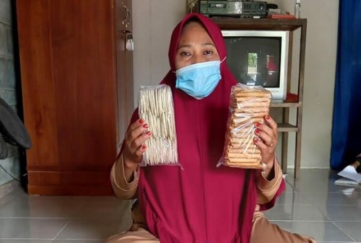 Wow, Jelang Ramadan Kue Gapit Kluntung Banjir Peminat - GenPI.co JATIM