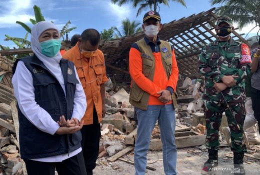 Waspada, Khofifah Ingatkan Bencana Lain Sudah Menunggu - GenPI.co JATIM
