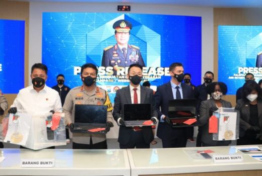 FBI dan Polda Jatim Bongkar Sindikat Penipuan Lintas Negara - GenPI.co JATIM