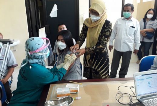 Siapkan Peparprov, Pemkot Kediri Vaksinasi Atlet Paralimpik - GenPI.co JATIM