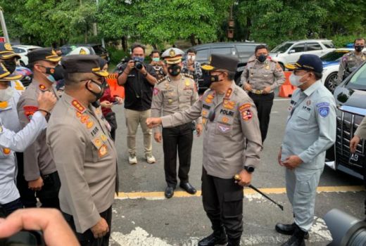 Masih Nekat Mudik, Kakorlantas Awasi Jalur Tikus di Jatim - GenPI.co JATIM